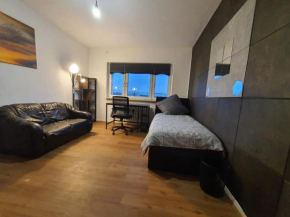 Möbiliertes Zimmer in 2er WG Wohngemeinschaft in Rüsselsheim